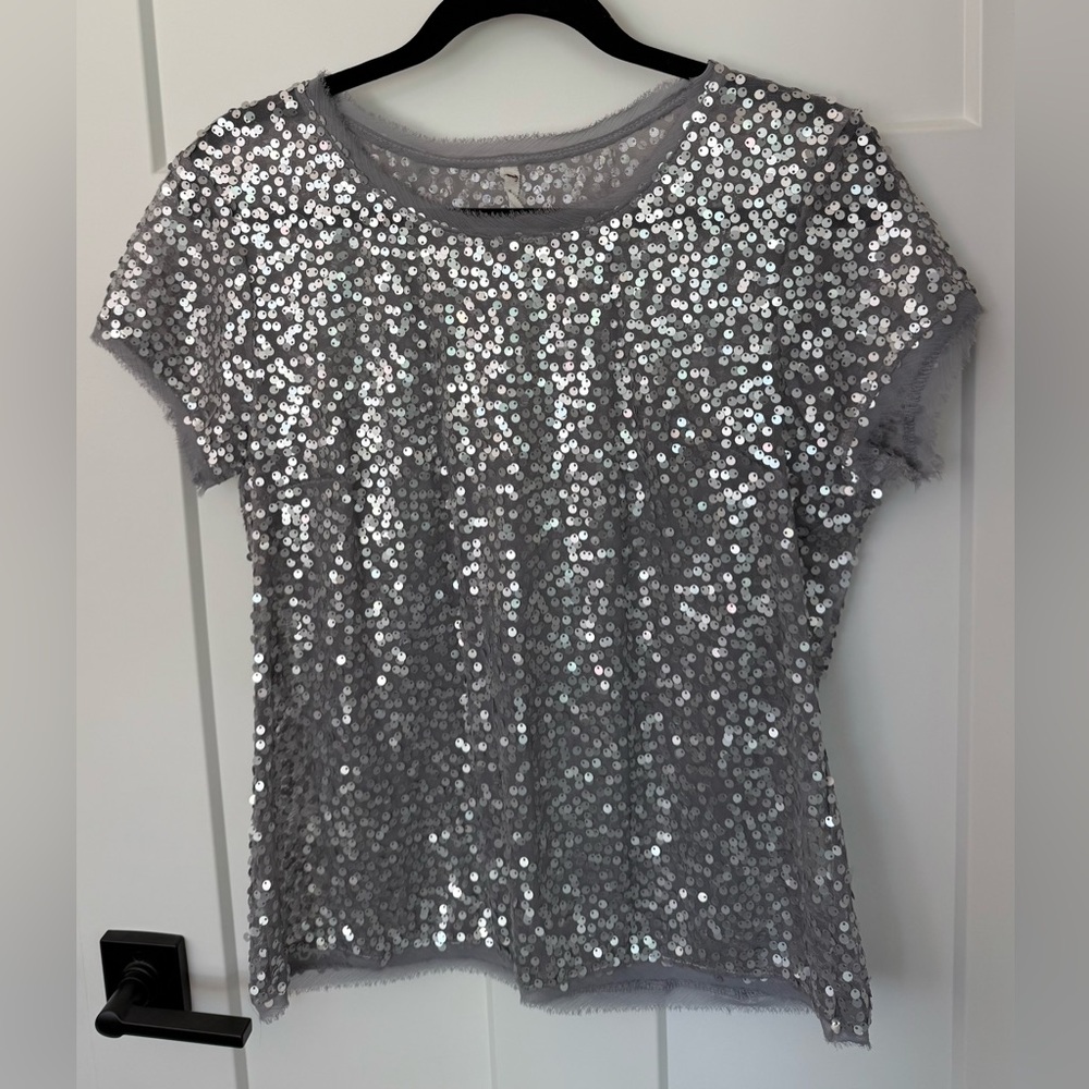 Willow & Clay Pailette Top